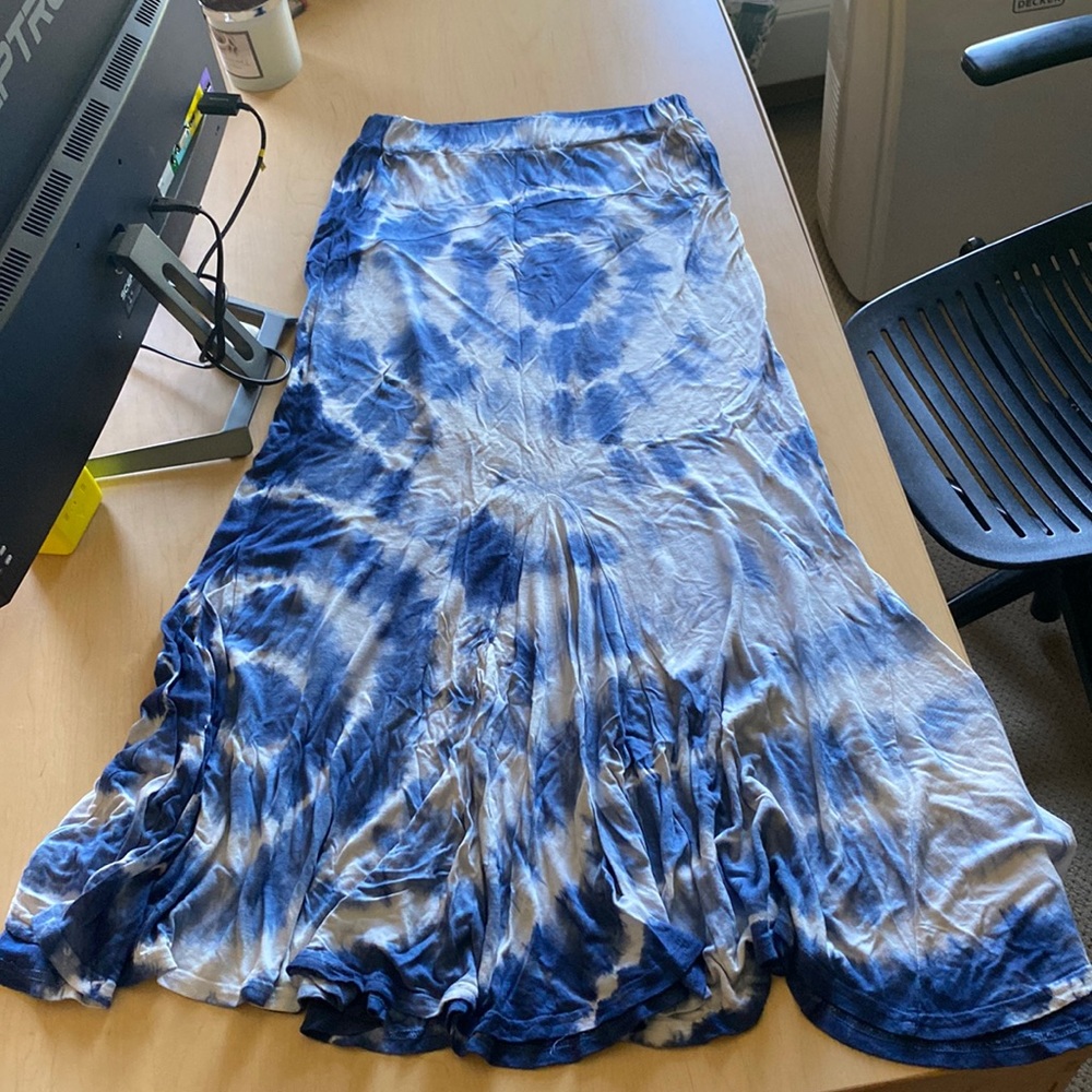 *ACCEPTING OFFERS* Blue Tie Dye Maxi Skirt